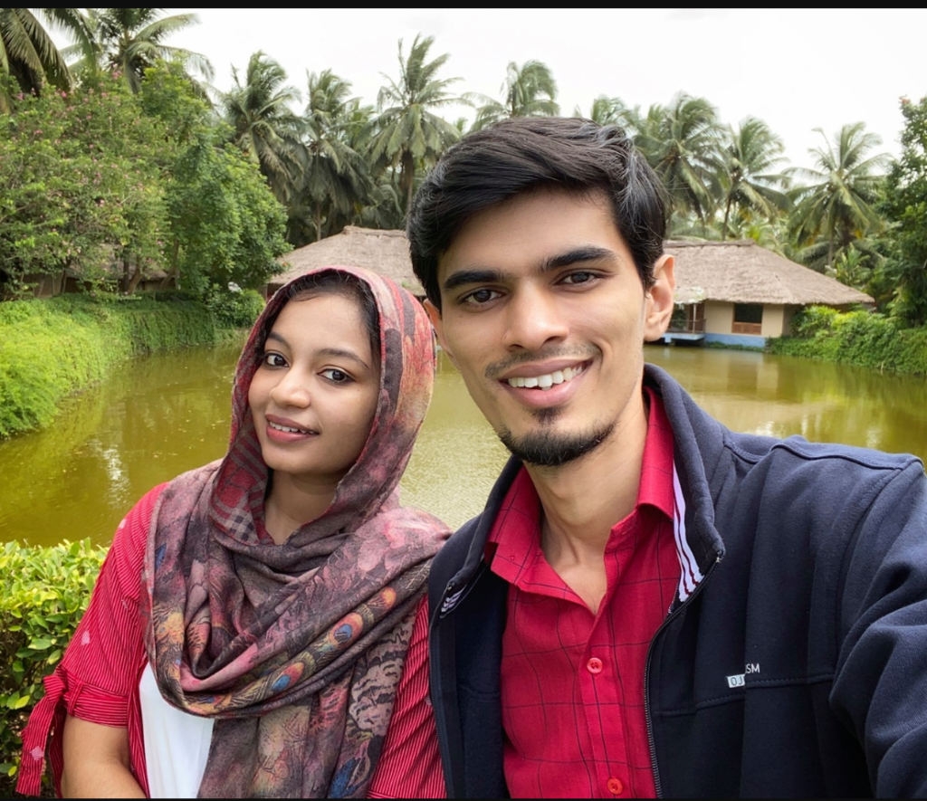 Suhail Vlogger Education & Qualification